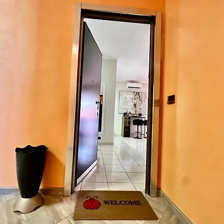 Luxury Open Space With Garden & Free Parking Appartement *