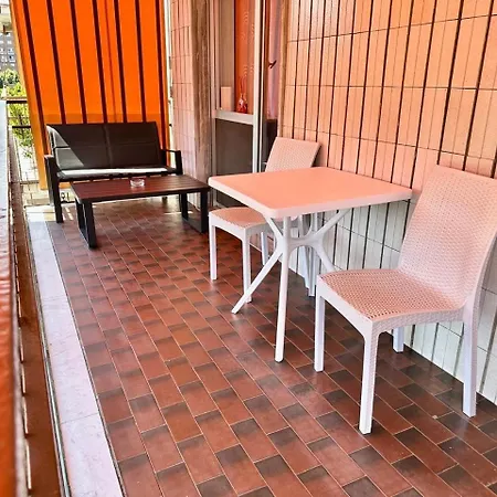 Luxury Open Space With Garden & Free Parking トリノ