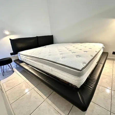 Luxury Open Space With Garden & Free Parking Apartman Torino